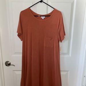 Brand new - XL Carly